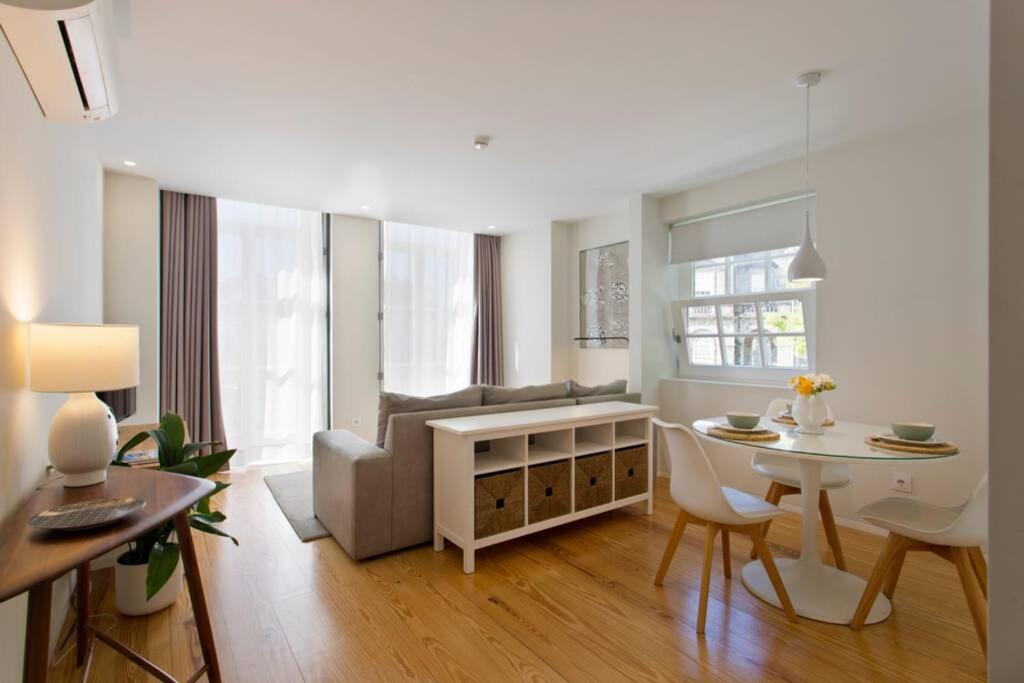 Alameda Apartment Parking Included Apartamento Porto